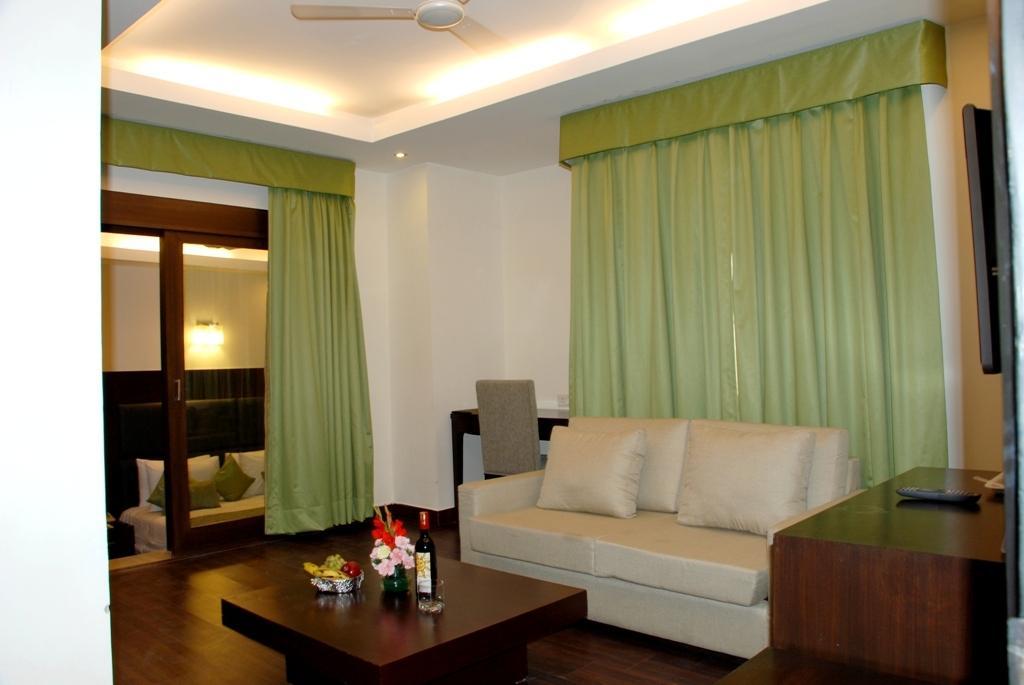 Jht Hotels Νέο Δελχί Εξωτερικό φωτογραφία